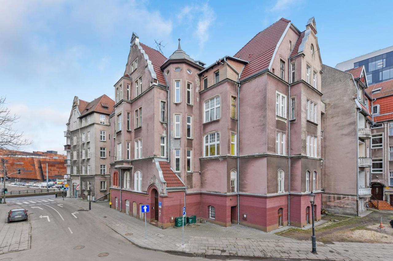 Blue Mandarin Solidarity Square Gdaňsk Exteriér fotografie